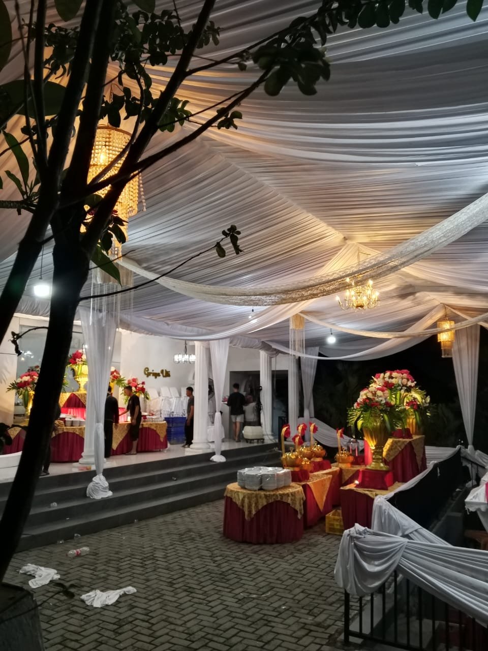 img 20251114 wa0037 1 Proses pemasangan tenda pernikahan