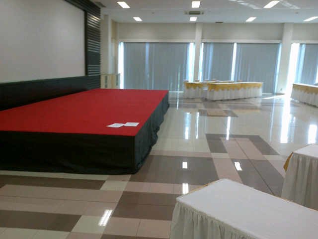 panggung topik tenda